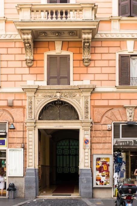 Casa Di Lella, A Due Passi Dal Vaticano Рим Экстерьер фото